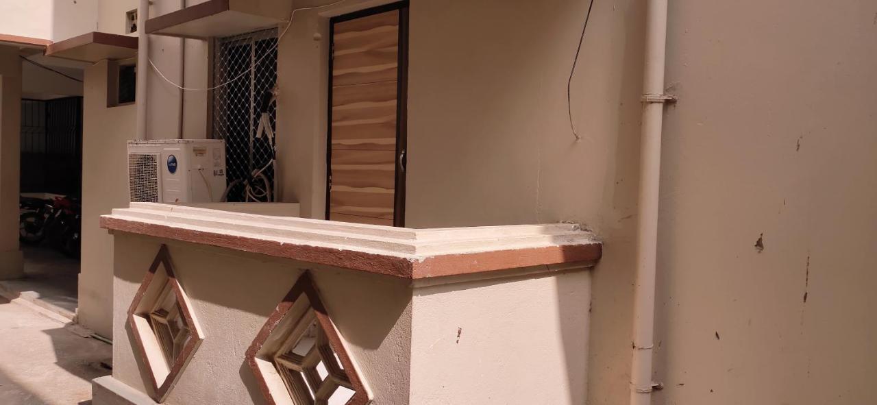 Ln Beach Homestay Puri Exterior foto